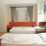 Karbel Hotel 3*