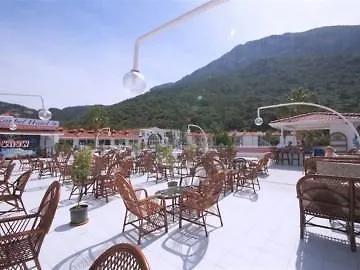 فندق Karbel 3*