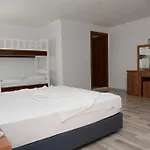 Karbel Hotel
