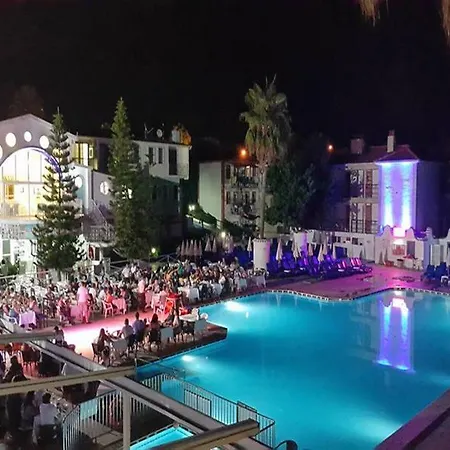 Karbel 3*