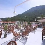Hotel Karbel 3*