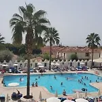 Karbel Hotel 3*