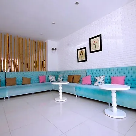 Karbel Hotel 3*