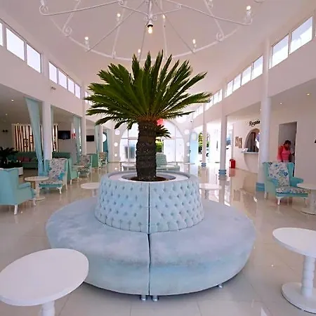 Hotel Karbel 3*