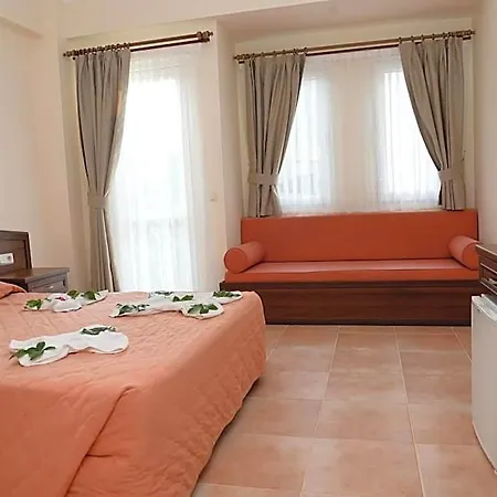Karbel Hotel 3*