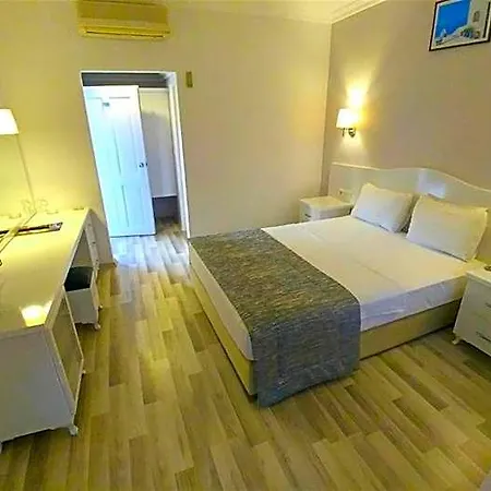 Karbel 3*