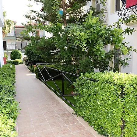 Karbel 3*