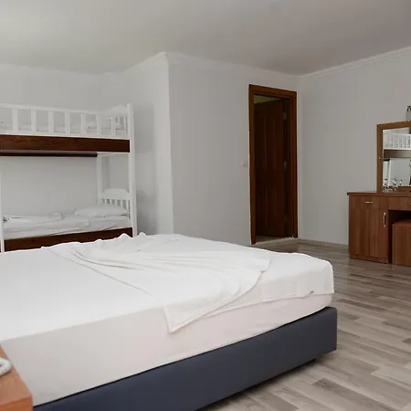 Karbel Hotell