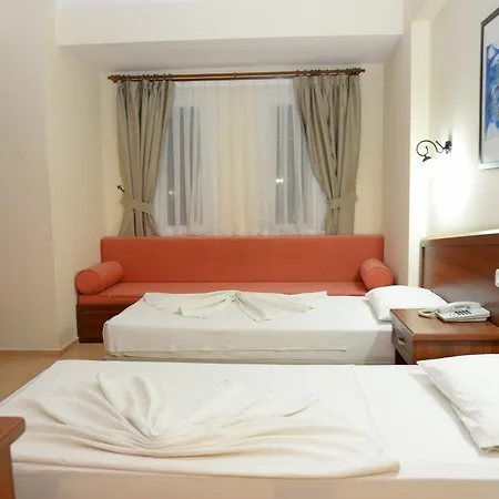 Karbel Hotel 3*