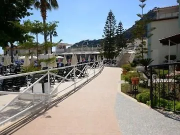 호텔 Karbel 올루데니스